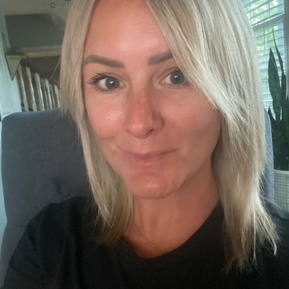 Meet your Posher, Vanessa